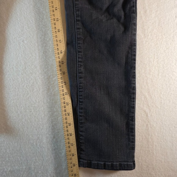 L.L.Bean Women's Classic Fit Jeans 10MT Tall Black Stretch Straight Leg Denim - Picture 9 of 11